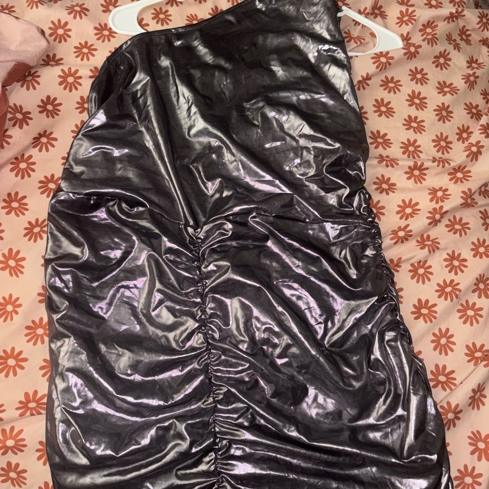 Shiny Black One-Shoulder Jumpsuit